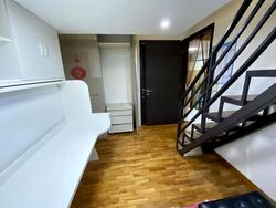 Sims Urban Oasis (D14), Condominium #610710341